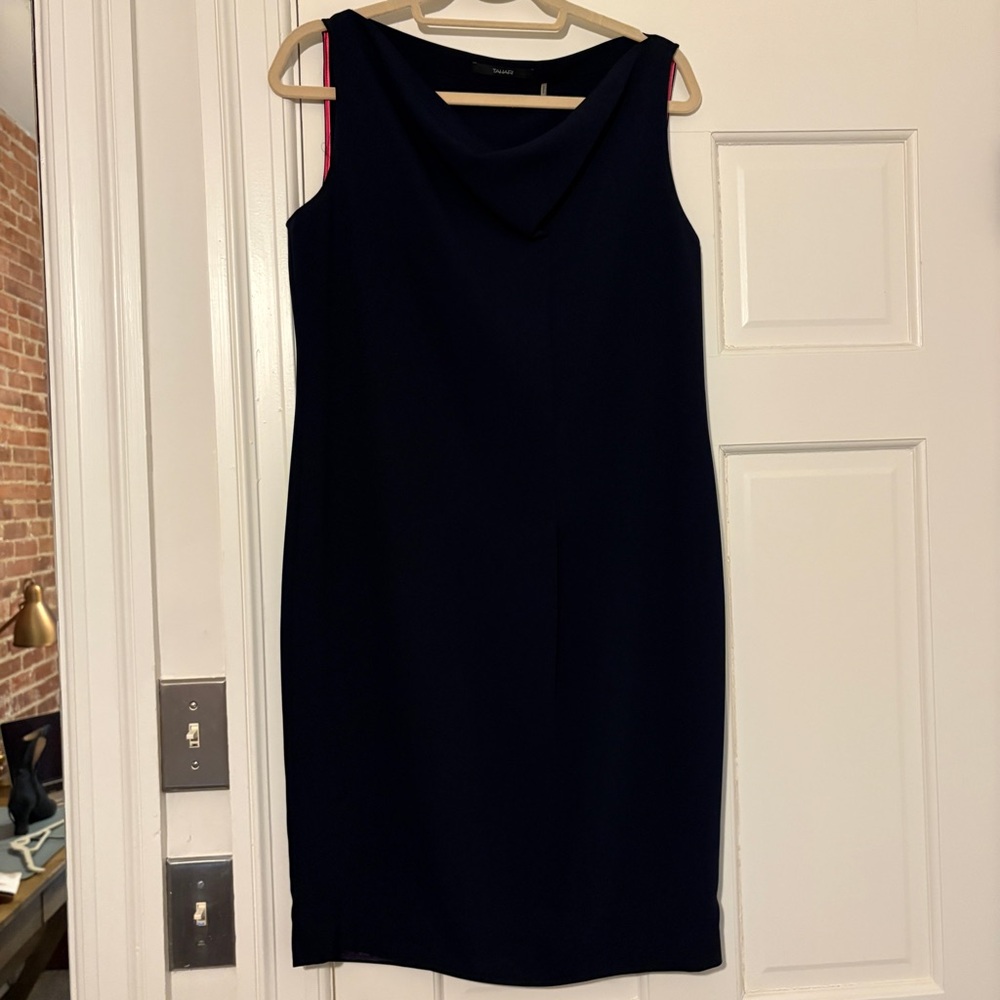 Tahari Elegant Navy Blue Sleeveless Dress